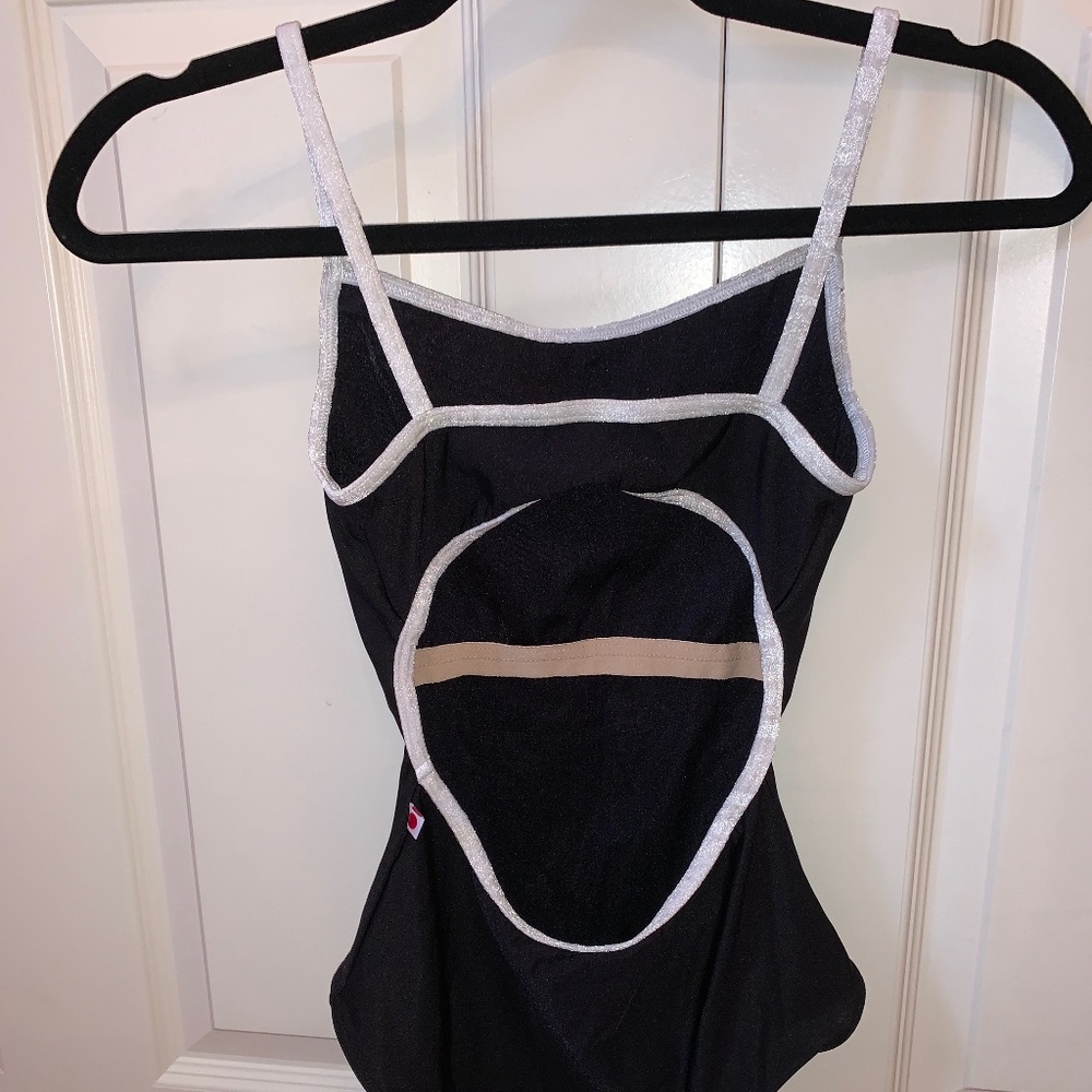 Yumiko Leotard